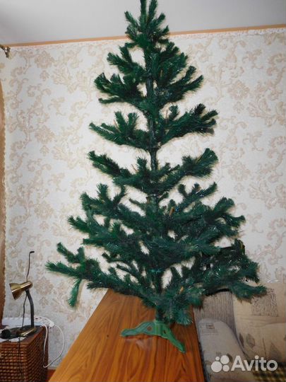 Искуственая ёлка
