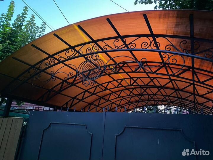 Навесы из поликарбоната