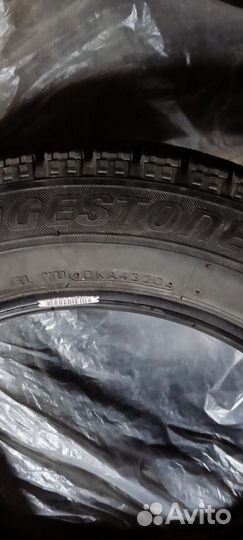 Bridgestone Blizzak VRX 175/65 R15