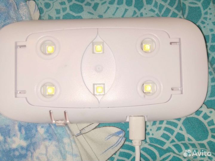 Маникюр педикюр