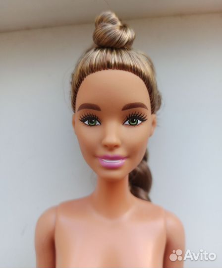 Барби кукла Джойс Barbie