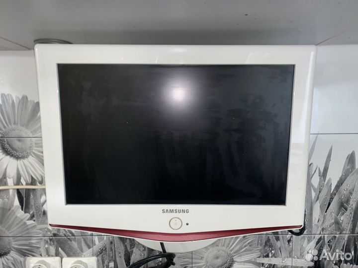 Телевизор samsung