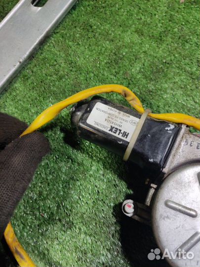 Стеклоподьемник задний левый Kia Spectra 1.6 2008