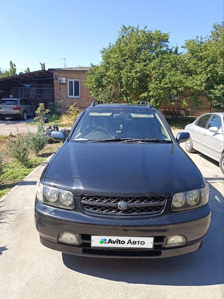 Nissan R Nessa: фото из отзыва
