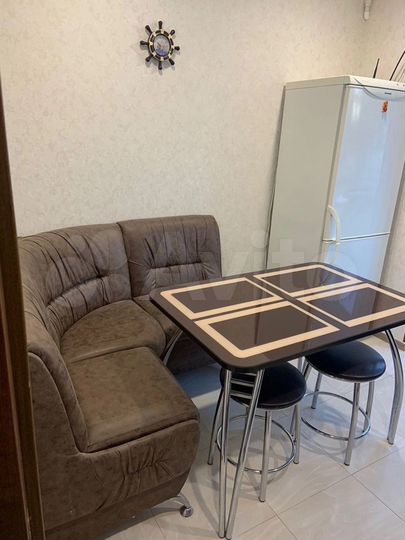 2-к. квартира, 65 м², 1/5 эт.