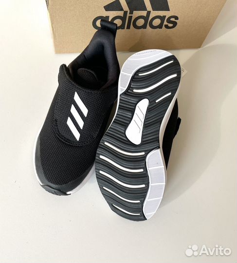 Adidas кроссовки детские 29