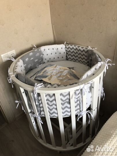 Детская кроватка круглая, овальная+ маятник