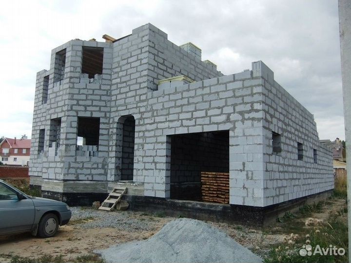 Кладка кирпича каменщики