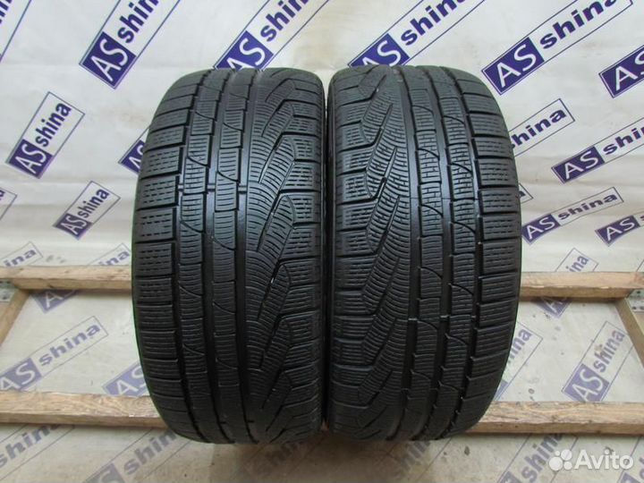 Pirelli Winter 210 SnowControl Serie II 245/45 R17 101K