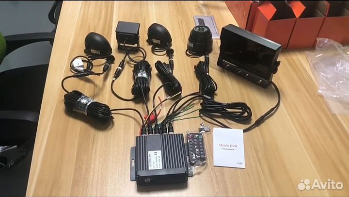Видео регистратор, камеры 4, монитор