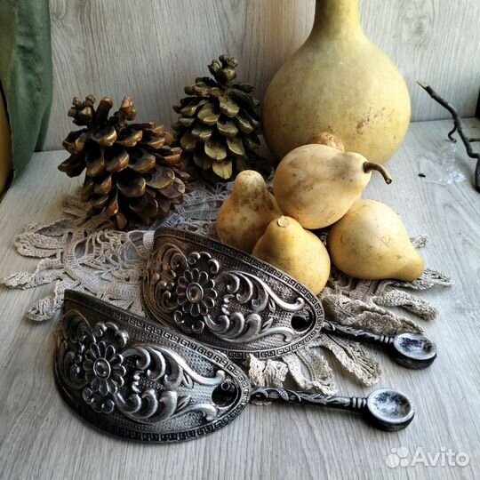 Декоративные тыквы,шишки,куколки,подхваты для штор