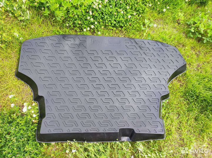 Коврик в багажник mitsubishi lancer 10