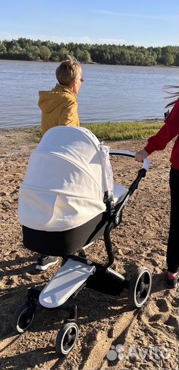 Продам коляску foo foo 3 в 1