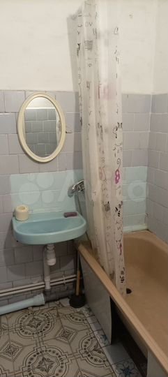 2-к. квартира, 50 м², 3/5 эт.