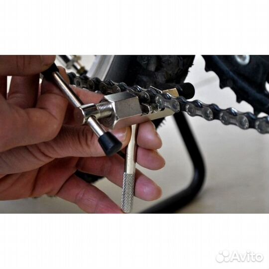 Выжимка цепи велосипеда