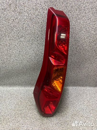 Фонарь задний левый Nissan X-Trail T31 2007