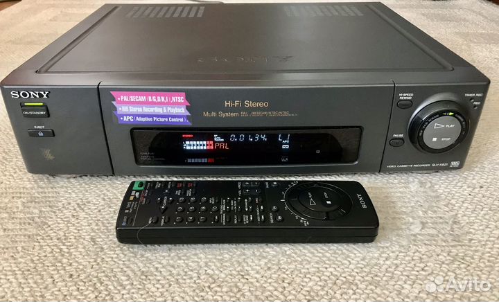 Видеомагнитофон. HI-Fi.Stereo.Sony SLV-X 821