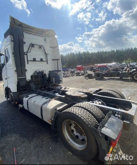 Рама с документами на volvo fh4