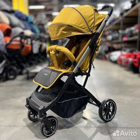 Коляска прогулочная Luxmom v3