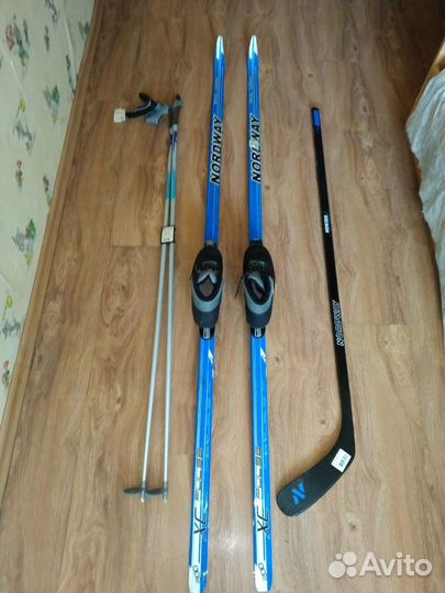 Беговые лыжи комплект