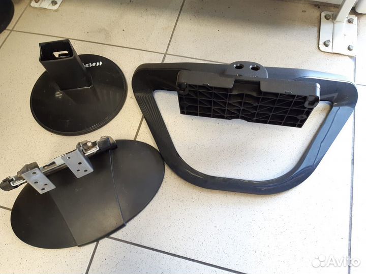 Ножки для мониторов