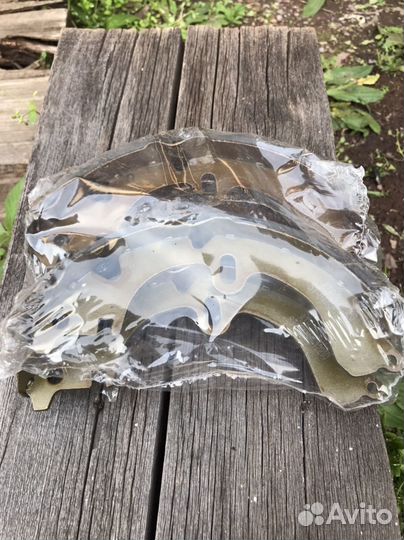 Тормозные колодки toyota ipsum 10