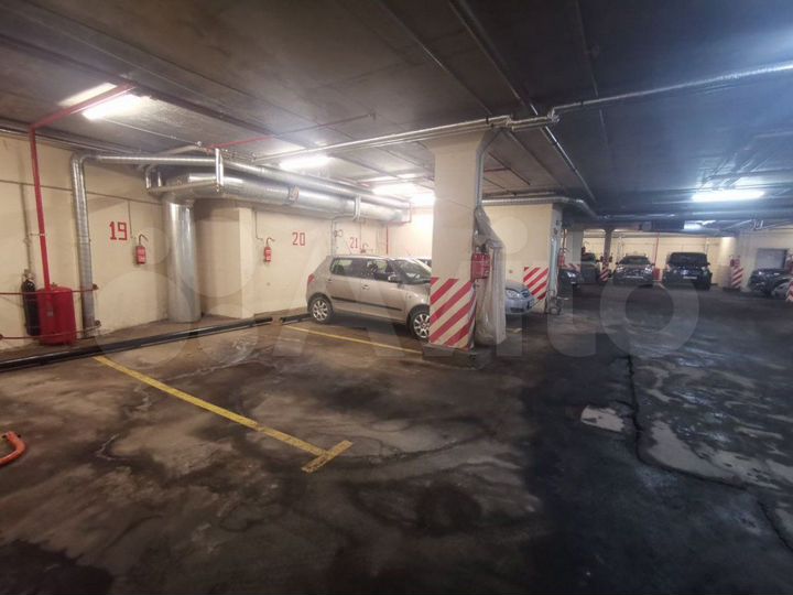 Машиноместо, 19 м²