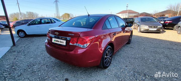 Chevrolet Cruze 1.6 МТ, 2011, 235 000 км