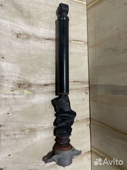 Амортизатор задний 657 заднее Chery Tiggo 8 Pro Б/у