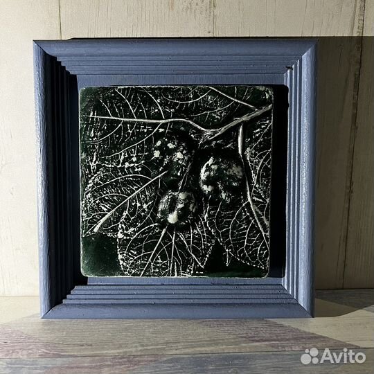 Настенное панно. Ботанический барельеф. Яблоня