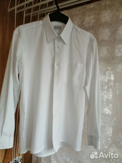 Рубашка белая