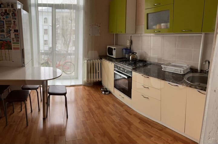3-к. квартира, 67 м², 3/4 эт.