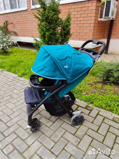 Коляска прогулочная Joie Muze