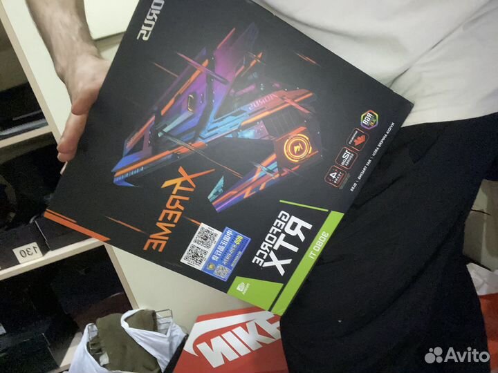 Видеокарта Gigabyte GeForce RTX 3080 Ti 12гб