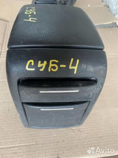 Бардачок subaru legacy BL5