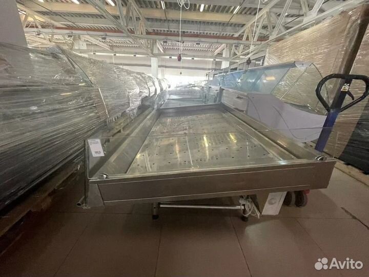 Витрина холодильная универсальная Mondel Maui PX 1