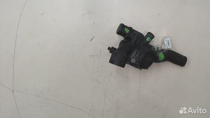 Корпус термостата Volkswagen Touareg, 2004