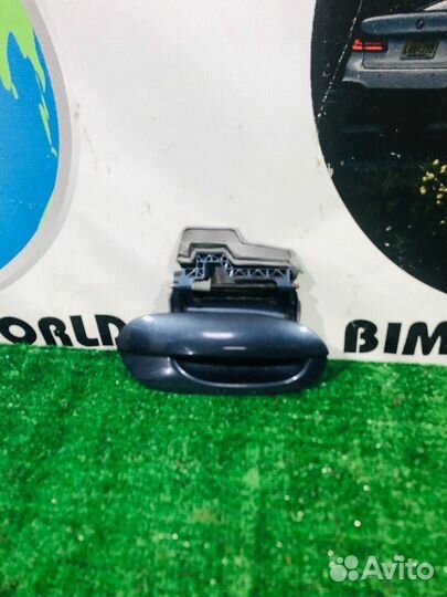Ручка наружная двери задней правой BMW 5 E39 рест
