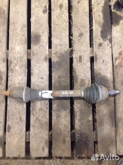 Привод передний левый Peugeot 308