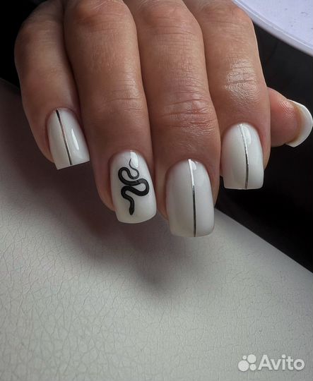 Маникюр на дому
