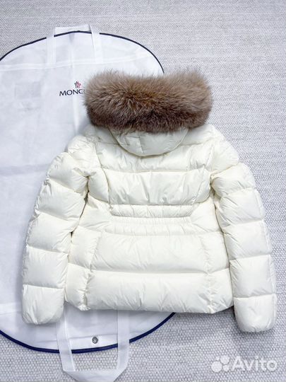 Пуховик Moncler