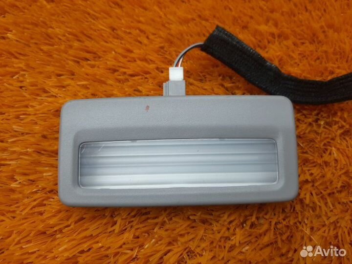 Плафон освещения Bmw 7-Series F01 N63B44 2011