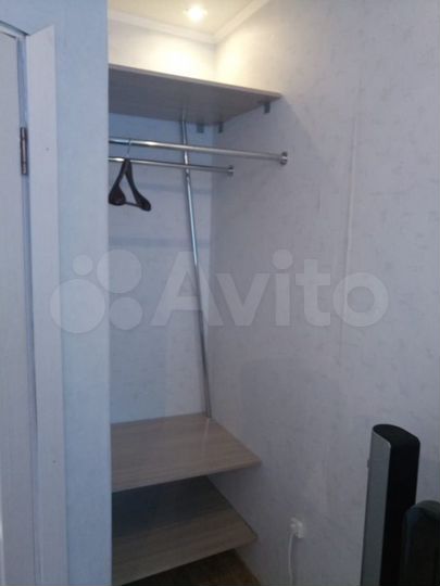 2-к. квартира, 50 м², 5/10 эт.
