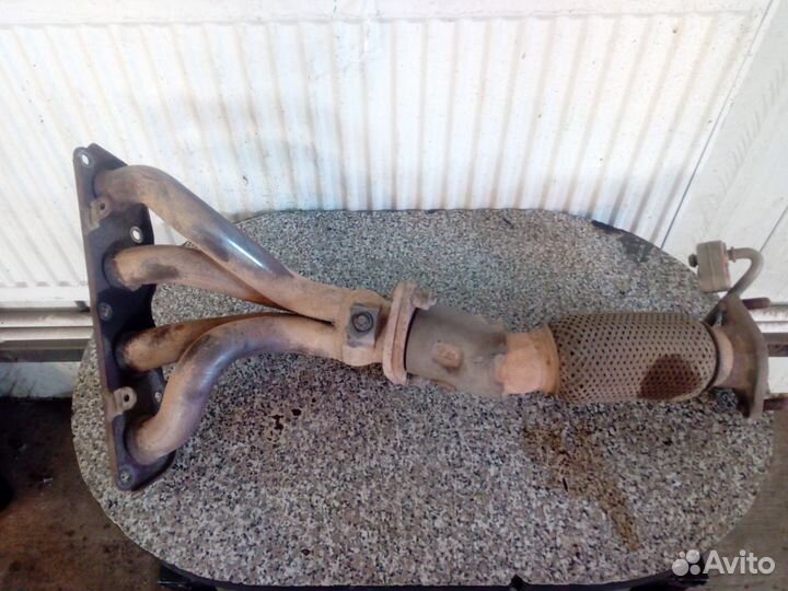 Приемная труба глушителя Хендай Ай 40