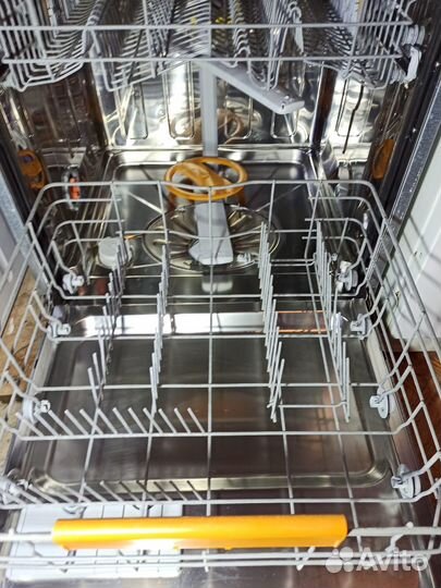 Посудомоечная машина electrolux 60 см