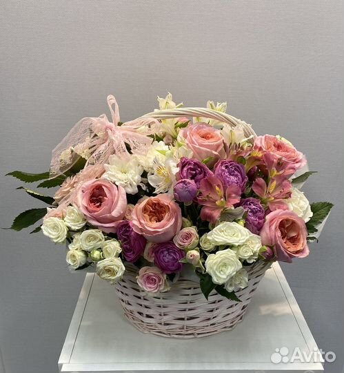 Цветы/цветы в корзине