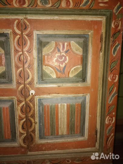 Старинный буфет