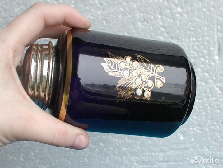 Чайница тёмно-синего стекла с цветами и другие