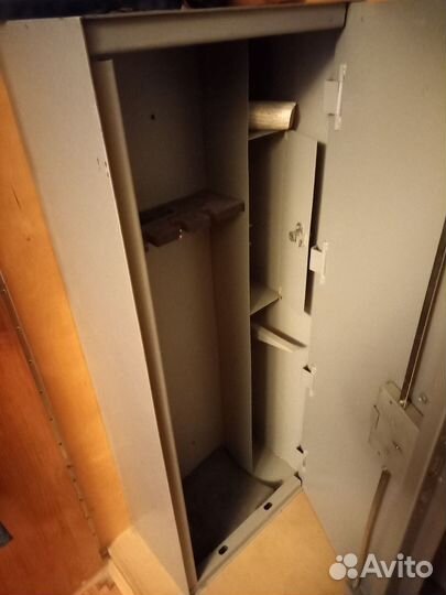 Оружейный сейф бу