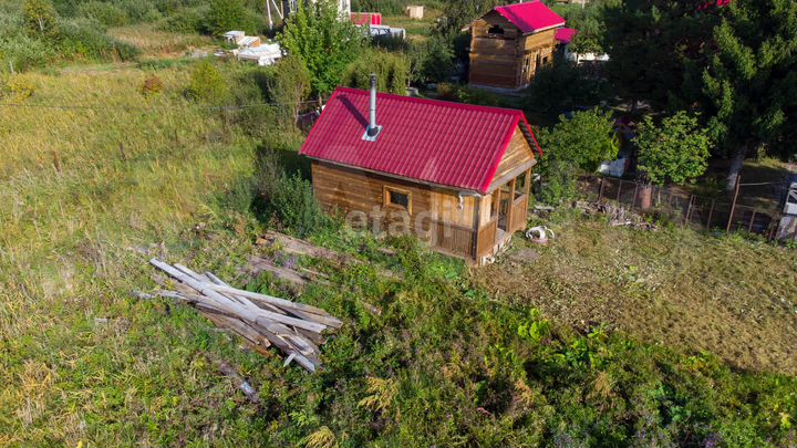 Дача 16,3 м² на участке 10,2 сот.